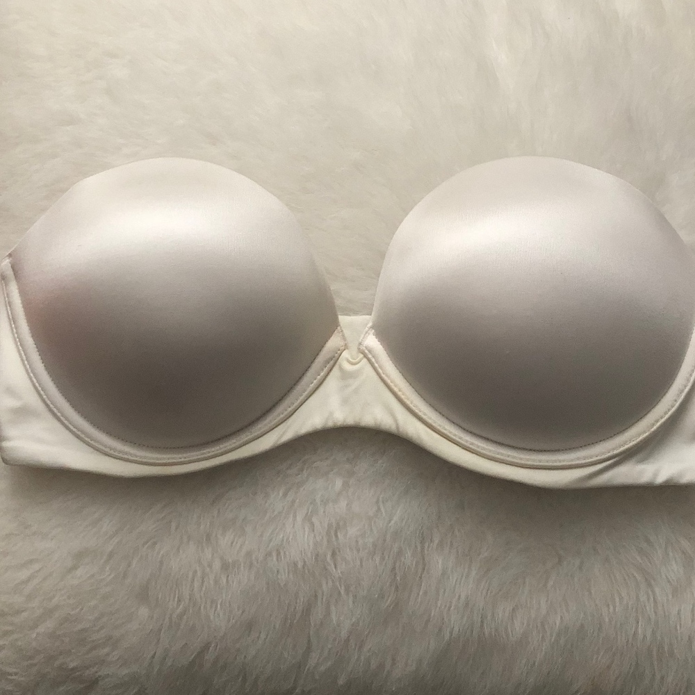 Strapless Padded Bra